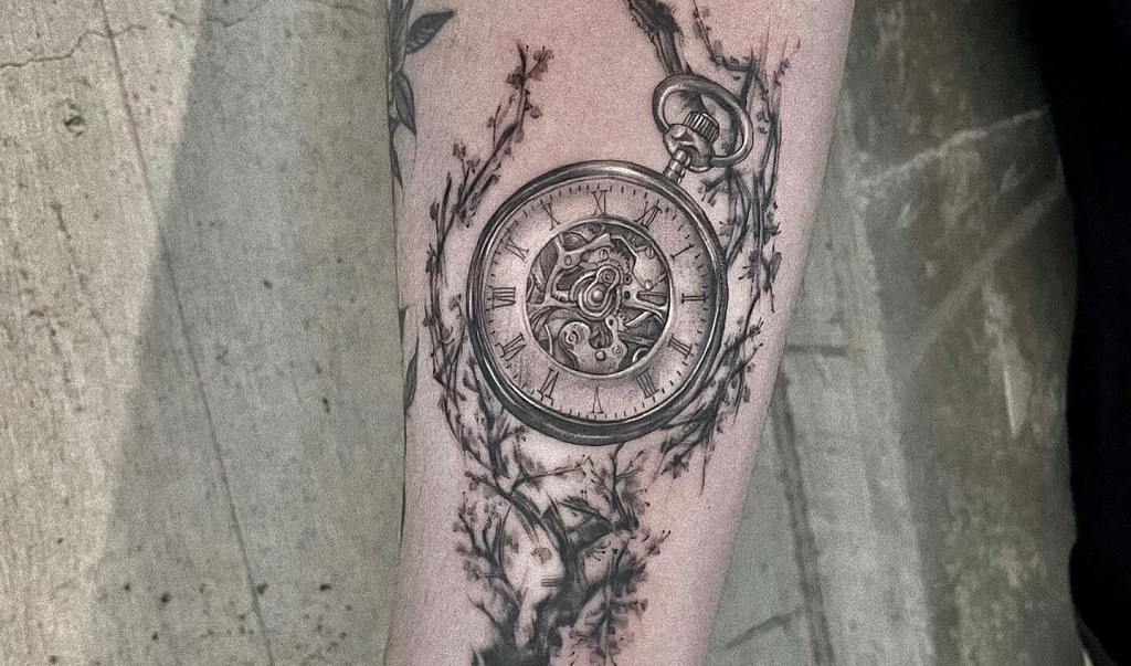 The 12 Best Clock Tattoo Ideas Designs for Your Next Tattoo