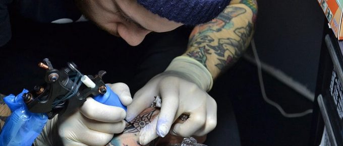 How Much to Tip a Tattoo Artist