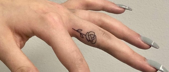 Pretty Finger Tattoo Ideas